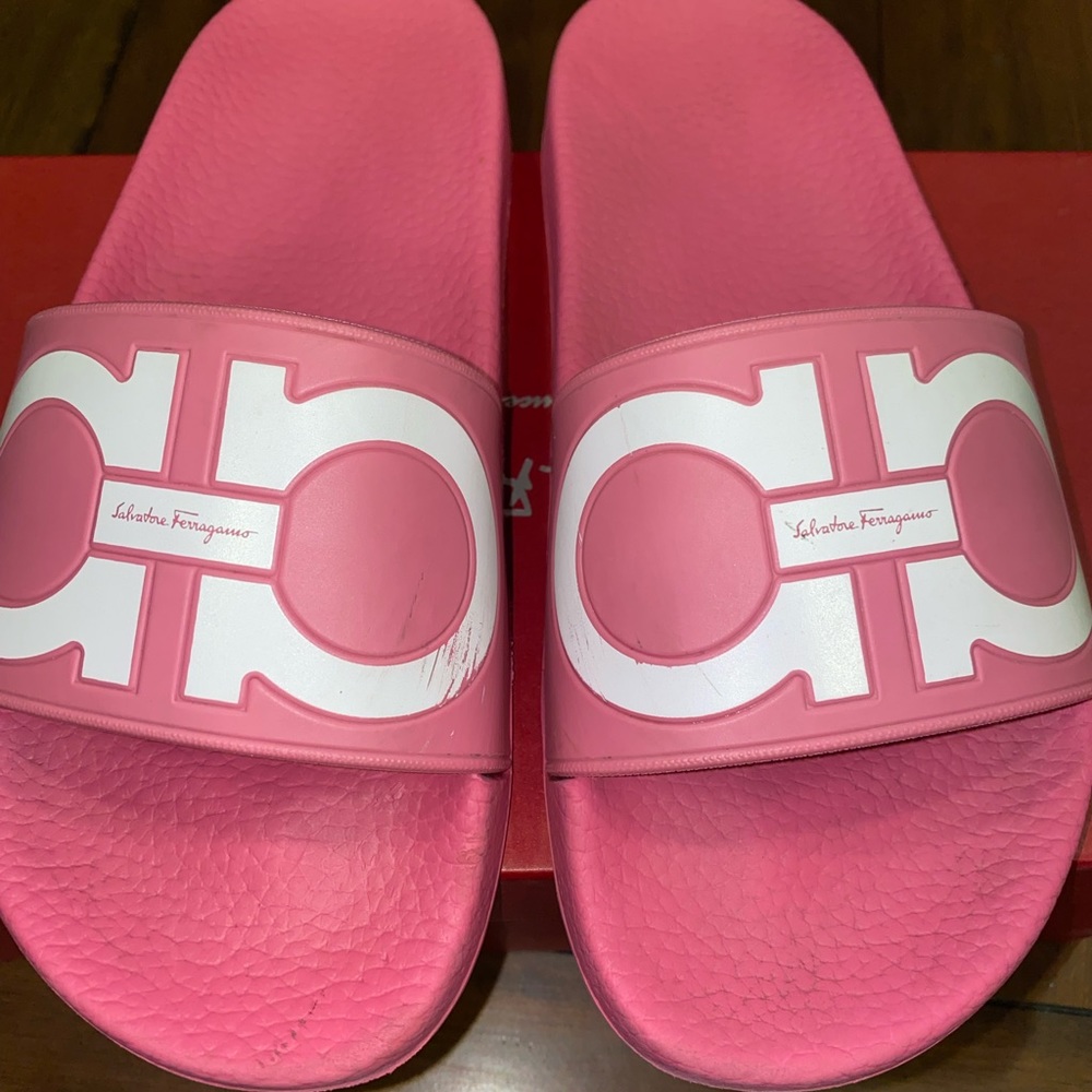 Pink Salvatore Ferragamo Slides